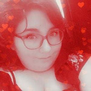 Meet your Posher, Kandi